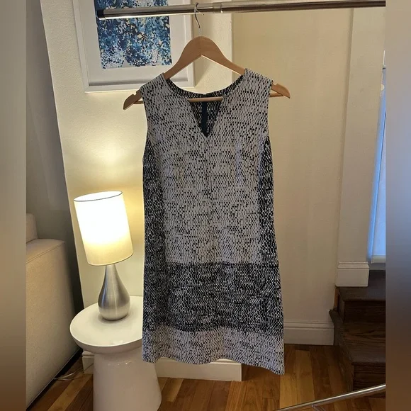 10 Crosby Derek Lam Sleeveless Dress - Picture 2 of 7